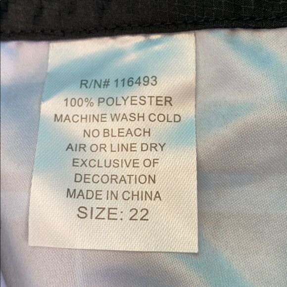 Board Shorts - Picture 5 of 6